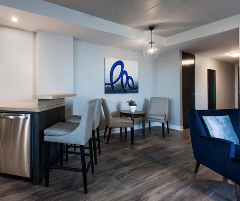 Imperia Hôtel et Suites Boucherville Exterior foto